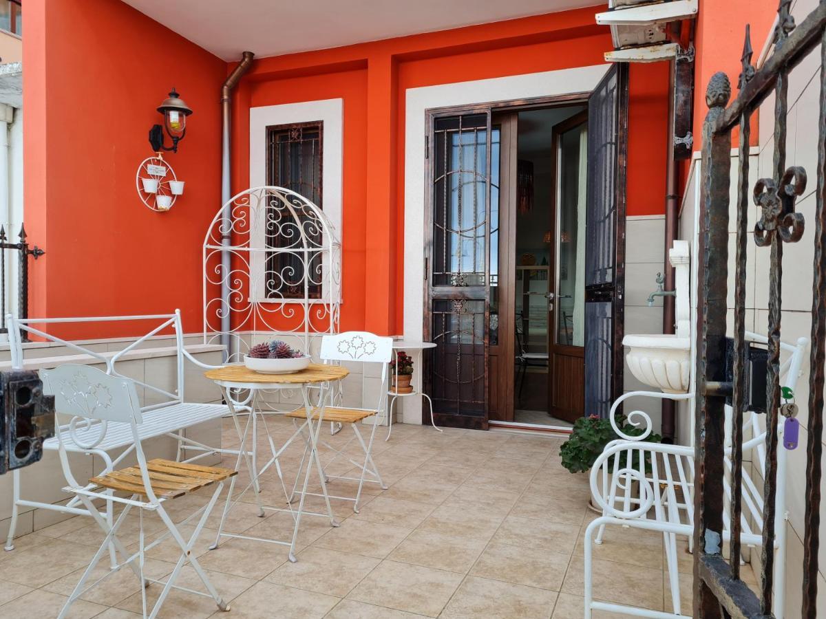 L'Isola Aer B&B レージナ エクステリア 写真