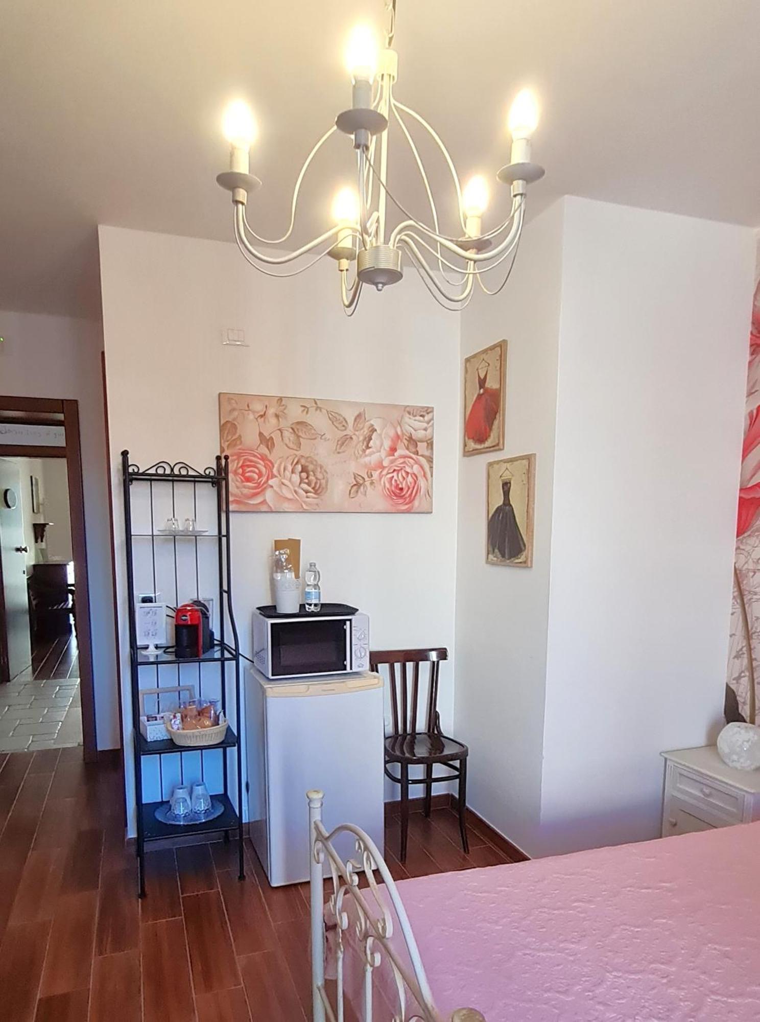 L'Isola Aer B&B レージナ エクステリア 写真